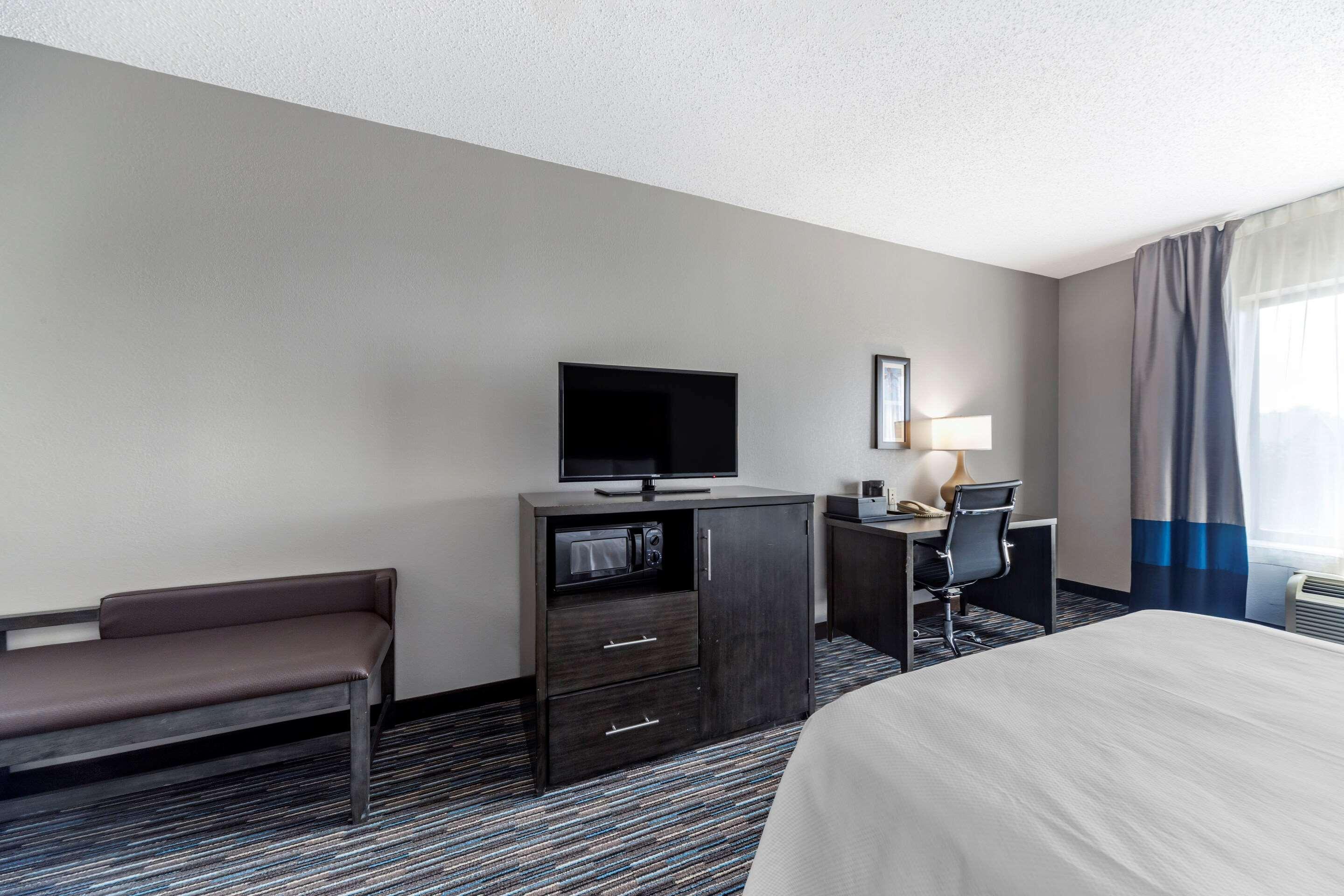 Garner Hotel Oklahoma City - Quail Springs By Ihg Eksteriør billede