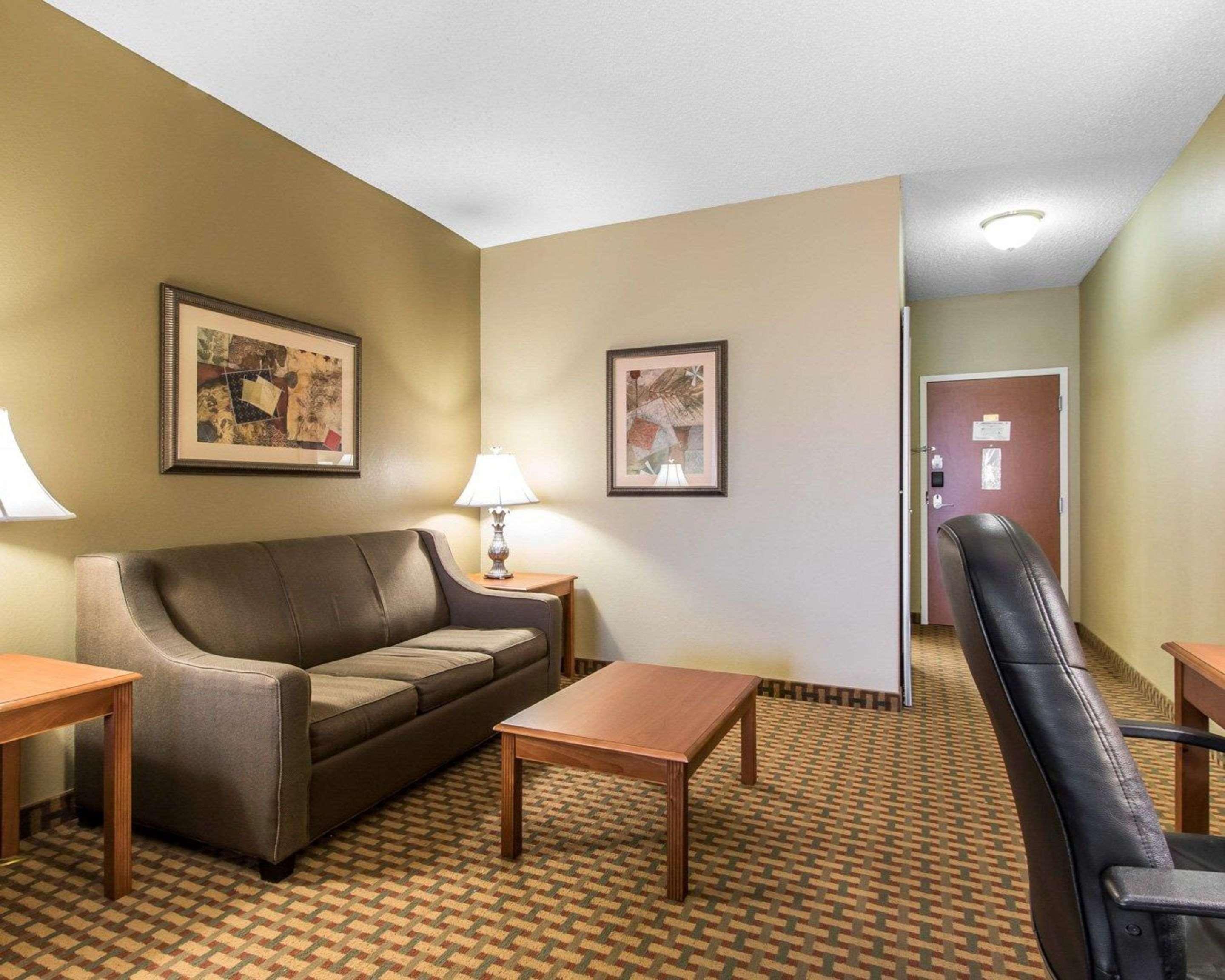 Garner Hotel Oklahoma City - Quail Springs By Ihg Eksteriør billede